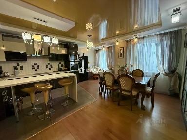 Продается 2-комн. квартира, 99,3 м²