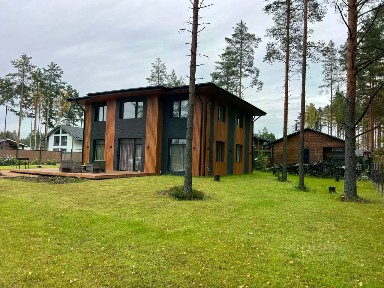 Продается 2-этажный коттедж, 228 м²
