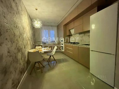 Продается 2-комн. квартира, 64 м²