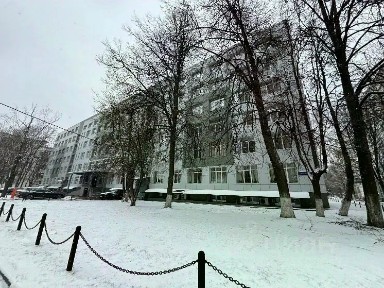 Продается здание, 7 301 м²