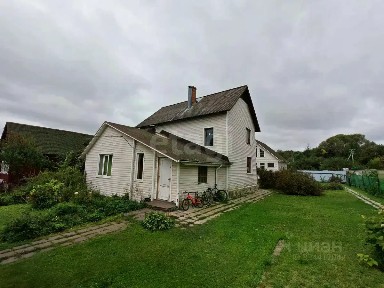 Продается 2-этажный дом, 140 м²