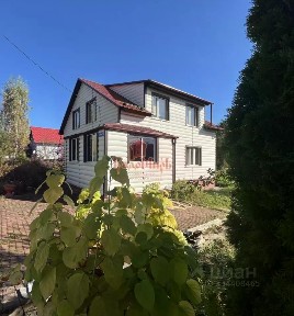 Продается 2-этажный дом, 135 м²