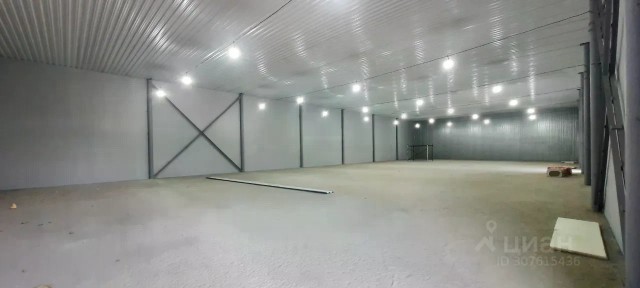Сдается склад, 1 300 м²
