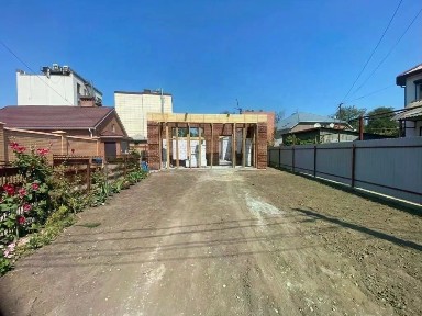 Продается 2-этажный дом, 180 м²