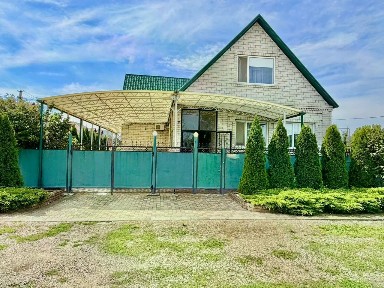 Продается 2-этажный дом, 156 м²