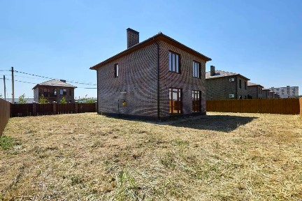 Продается 2-этажный дом, 159,7 м²