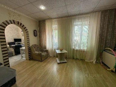 Продается 50% часть дома, 59 м²