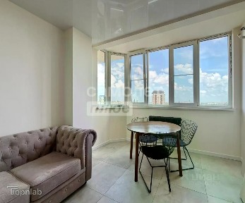 Продается 2-комн. квартира, 61,7 м²