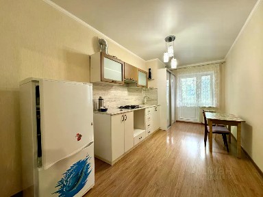 Продается 2-комн. квартира, 67 м²