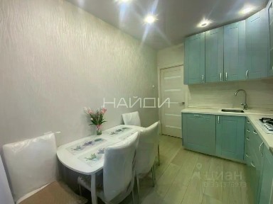 Продается 4-комн. квартира, 93 м²