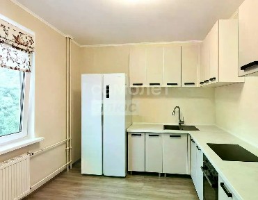 Продается 1-комн. квартира, 37,4 м²