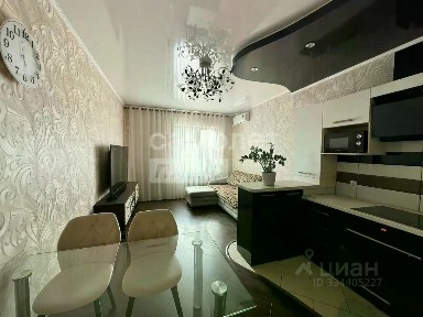 Продается 2-комн. квартира, 72 м²