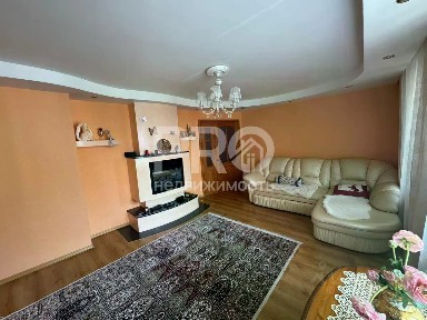 Продается 4-комн. квартира, 119 м²