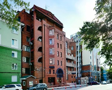 Приморский край, Владивосток, р-н Ленинский, мкр. Центр, Пушкинская ул., 32