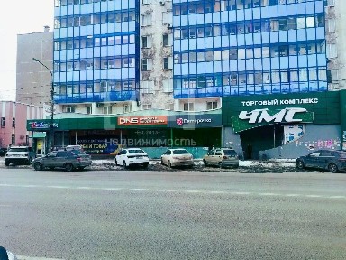Продается торговая площадь, 925 м²