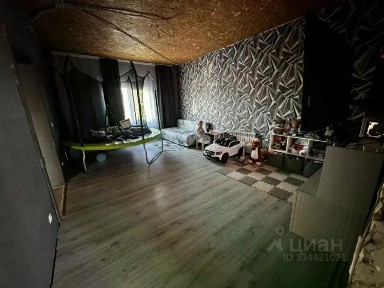 Продается 2-этажный дом, 158 м²