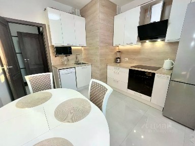 Продается 2-комн. квартира, 51,5 м²