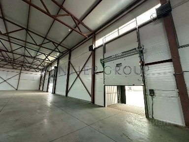 Сдается склад, 1 500 м²