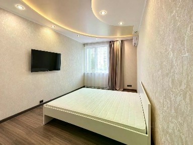 Сдается 2-комн. квартира, 108 м²