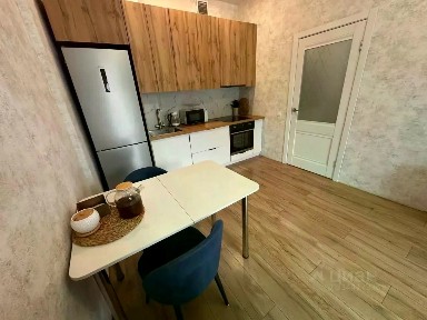 Сдается 1-комн. квартира, 60 м²