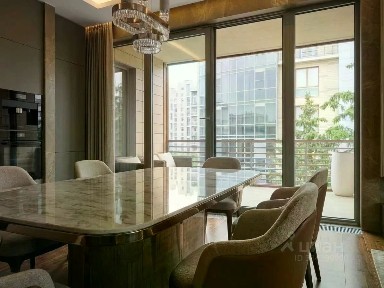 Сдается 3-комн. квартира, 125 м²