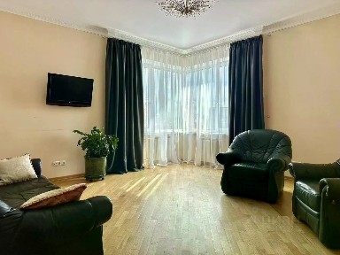 Сдается 2-комн. квартира, 95 м²
