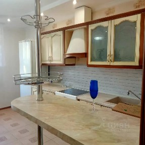 Сдается 3-комн. квартира, 110 м²