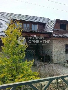 Продается 2-этажный дом, 200 м²