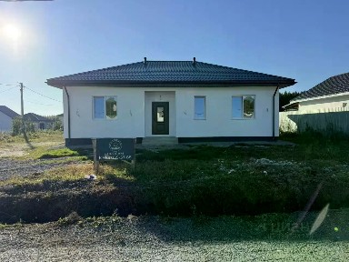 Продается 1-этажный дом, 120 м²