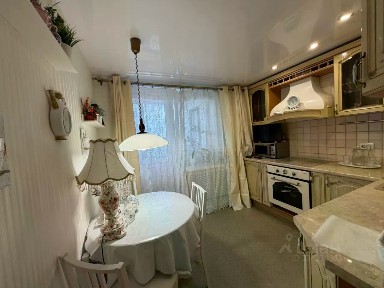 Продается 2-комн. квартира, 52 м²