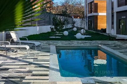Сдается 3-этажный коттедж, 175 м²