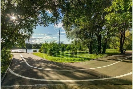 Продается 5-комн. квартира, 210 м²