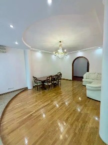 Продается 3-комн. квартира, 143 м²
