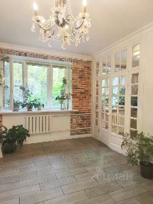 Продается 2-комн. квартира, 42,5 м²