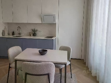 Продается 2-комн. квартира, 61 м²