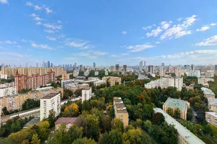 Продается 5-комн. квартира, 206 м²