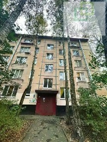 Продается 4-комн. квартира, 49,1 м²
