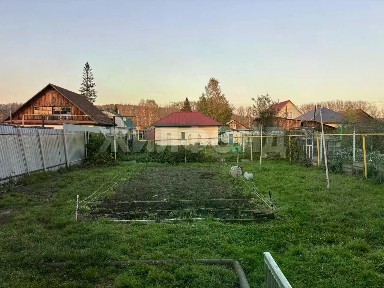 Продается 1/2 часть дома, 93,8 м²