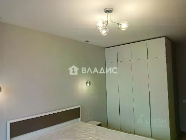 Сдается 2-комн. квартира, 76 м²