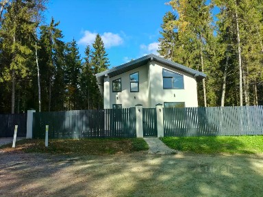 Продается 2-этажный коттедж, 165 м²