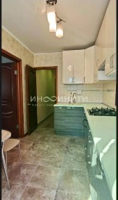Продается 2-комн. квартира, 45,6 м²