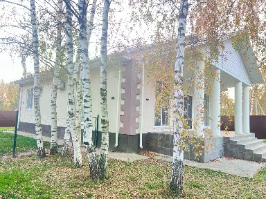Продается 1-этажный дом, 180 м²