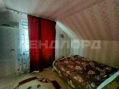 Продается 3-этажный дом, 102 м²