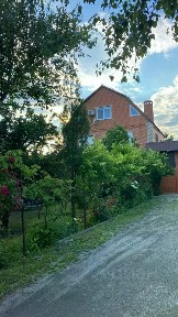 Продается 3-этажный дом, 300 м²