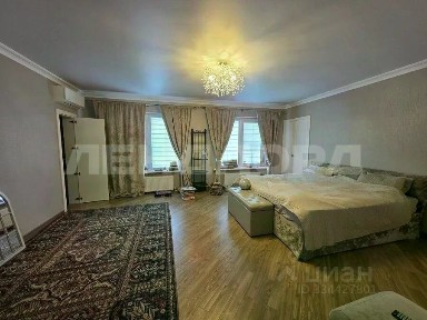 Продается 50% часть дома, 158,9 м²