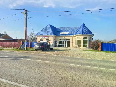 Продается торговая площадь, 400 м²