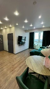 Продается 2-комн. квартира, 60 м²