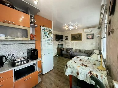 Продается 2-комн. квартира, 49,8 м²