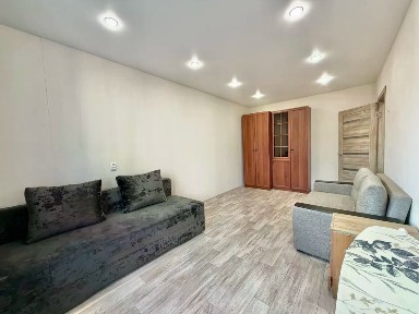 Сдается 1-комн. квартира, 42 м²