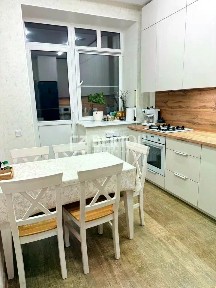Продается 2-комн. квартира, 65 м²